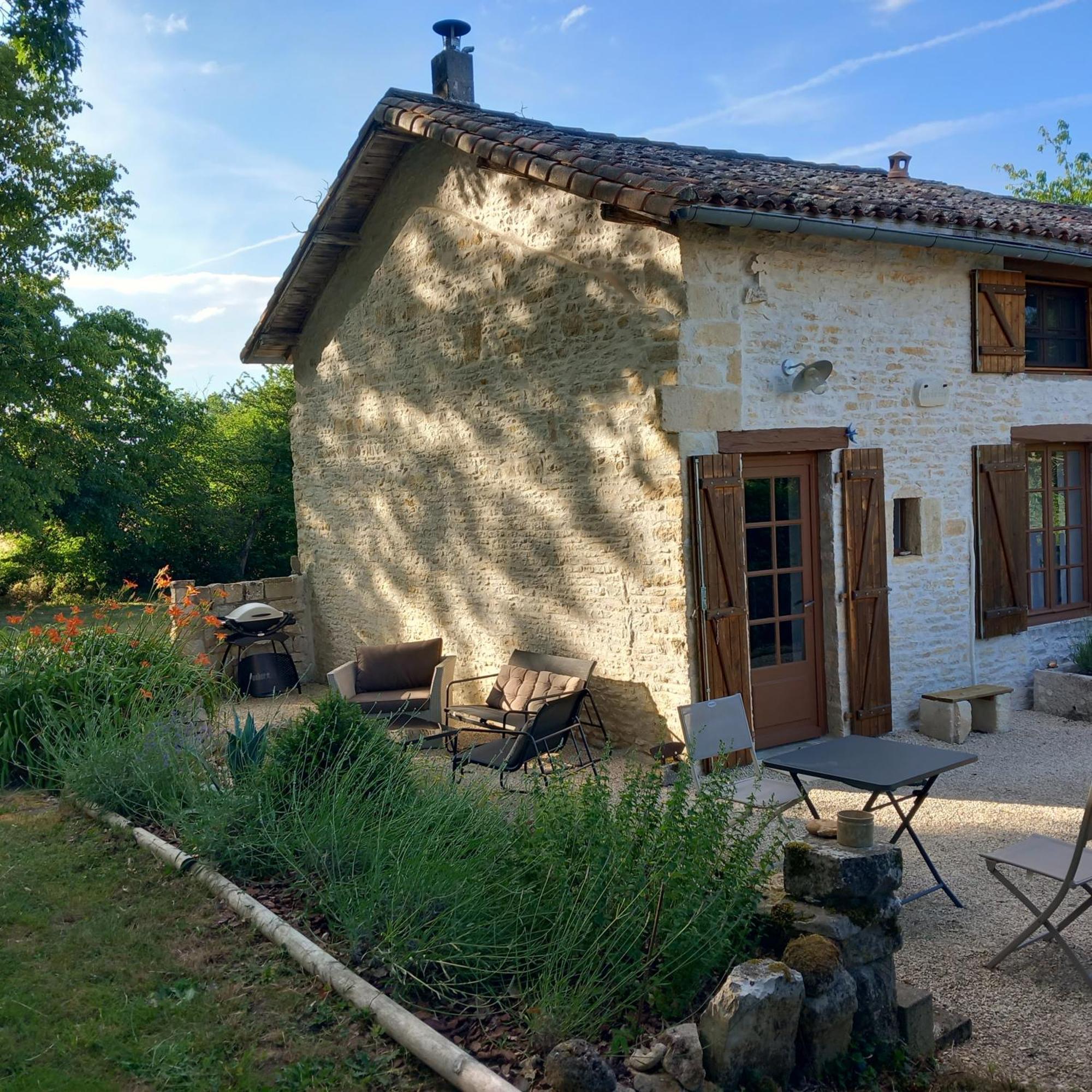 La Petite Bellarderie Villa Champniers  Eksteriør bilde